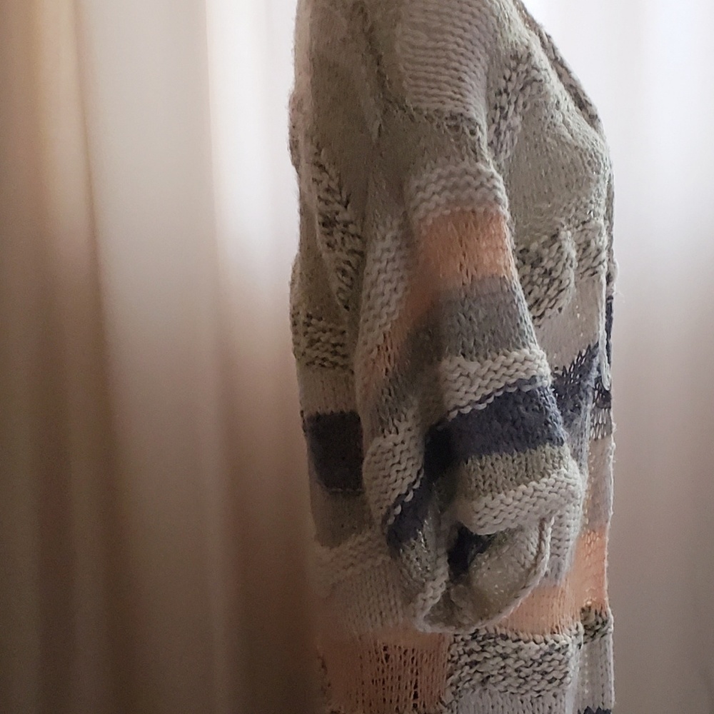 Knit cardigan